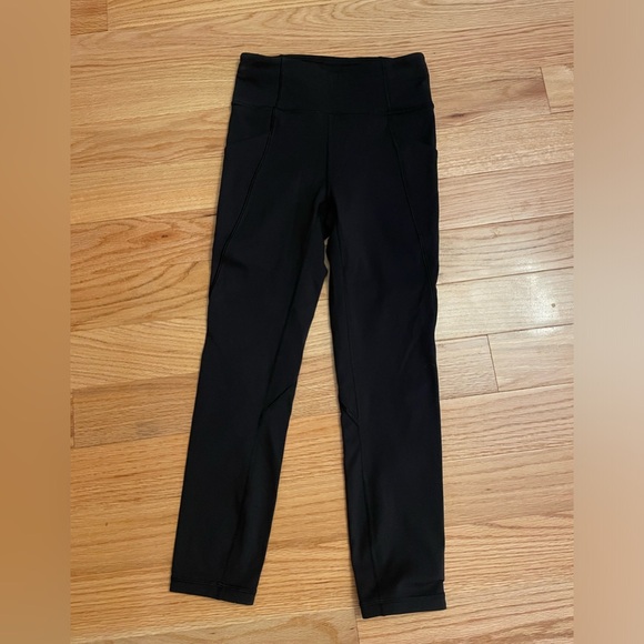 Lululemon Fast and Free running tights 25” - Picture 2 of 6
